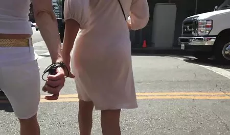 Bree Daniels和Jillian janson咀嚼他们的阴户