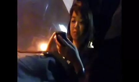 安娜达林希望通过她的阴部获得晋升