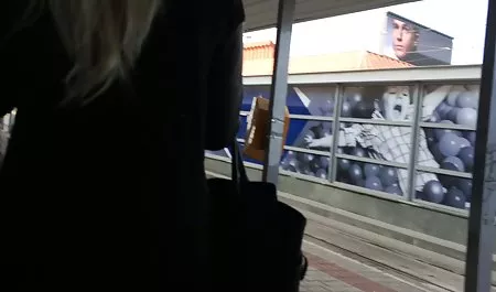 朱莉娅没有问他妈的自己